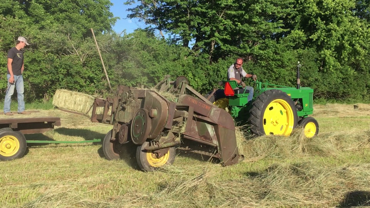 Baling With the John Deere 116W Green Magazine