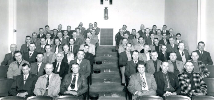 salespeople 005