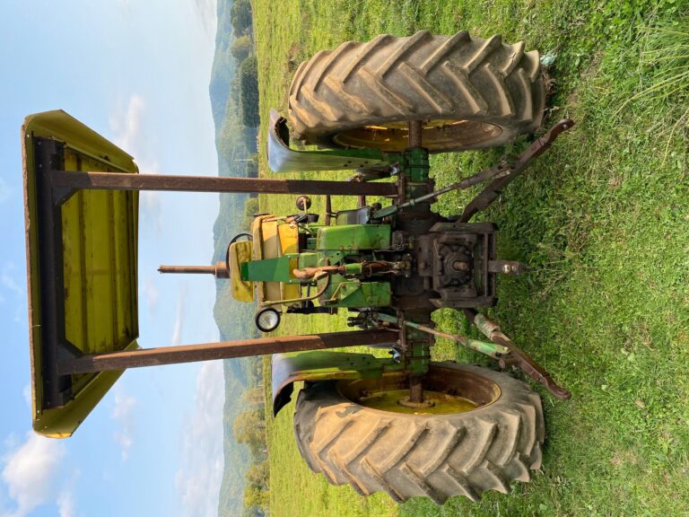 1964 John Deere 3020 LP Green Magazine